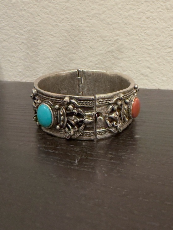 Lucky Brand Jewelry - Lucky Brand Stone Cuff Bracelet